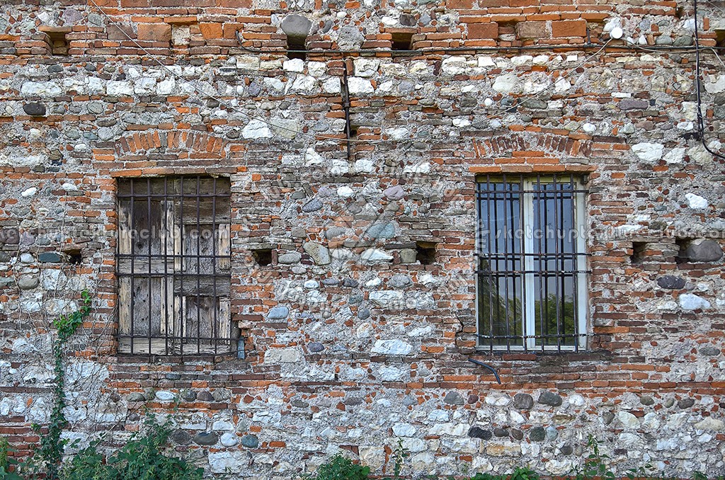 Textures   -   ARCHITECTURE   -   BUILDINGS   -   Windows   -   mixed windows  - Old damage window texture 18414