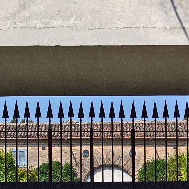 Textures   -   ARCHITECTURE   -   BUILDINGS   -   Gates  - Old metal entrance gate texture 18568 - HR Full resolution preview demo