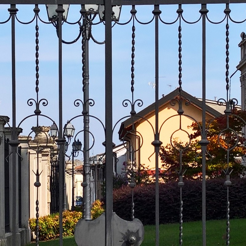 Textures   -   ARCHITECTURE   -   BUILDINGS   -   Gates  - Old iron entrance gate texture 18595 - HR Full resolution preview demo