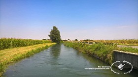 Textures   -   BACKGROUNDS &amp; LANDSCAPES   -   NATURE   -   Rivers &amp; streams  - Irrigation canal background 20807