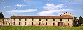 Textures   -   ARCHITECTURE   -   BUILDINGS   -  Old country buildings - Old farmstead texture 17445
