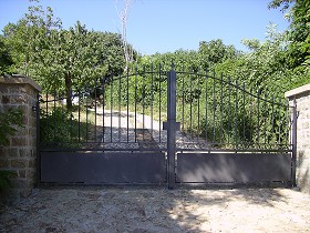 Textures   -   ARCHITECTURE   -   BUILDINGS   -  Gates - Iron entrance gate texture 18577