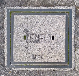 Textures   -   ARCHITECTURE   -   ROADS   -  Street elements - Concrete manhole cover electric power texture 19702