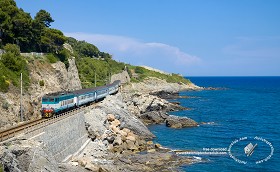 Textures   -   BACKGROUNDS &amp; LANDSCAPES   -  RAILROADS - Railroad background 17770