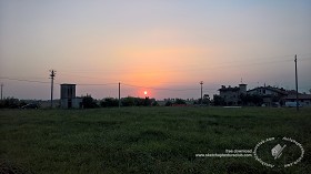 Textures   -   BACKGROUNDS &amp; LANDSCAPES   -   SUNRISES &amp; SUNSETS  - Sunrise background in the countryside 17719