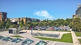 Textures   -   BACKGROUNDS &amp; LANDSCAPES   -   CITY &amp; TOWNS  - Brescia italy city square landscape 17597