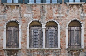 Textures   -   ARCHITECTURE   -   BUILDINGS   -   Windows   -   mixed windows  - Old windows texture 01069