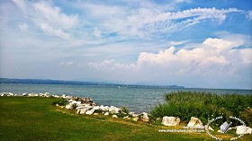 Textures   -   BACKGROUNDS &amp; LANDSCAPES   -   NATURE   -  Lakes - Italy garda lake landascape 18305