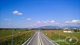 Textures   -   BACKGROUNDS &amp; LANDSCAPES   -   ROADS &amp; PARKINGS  - Highway landscape texture 18990