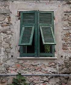 Textures   -   ARCHITECTURE   -   BUILDINGS   -   Windows   -  mixed windows - Old windows texture 01074