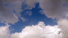 Textures   -   BACKGROUNDS &amp; LANDSCAPES   -   SKY &amp; CLOUDS  - Cloudy sky background 18371