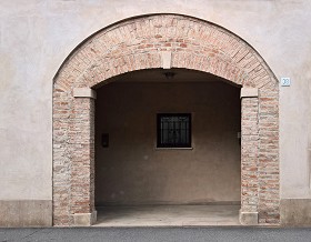 Textures   -   ARCHITECTURE   -   BUILDINGS   -   Doors   -  Main doors - Old brick arched main door 18476