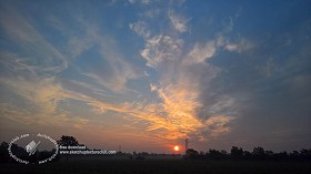 Textures   -   BACKGROUNDS &amp; LANDSCAPES   -   SUNRISES &amp; SUNSETS  - Sunrise with countryside background 18538