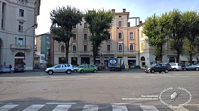 Textures   -   BACKGROUNDS &amp; LANDSCAPES   -  CITY &amp; TOWNS - Italy city urban area landscape 18073