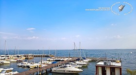 Textures   -   BACKGROUNDS &amp; LANDSCAPES   -   NATURE   -   Lakes  - Italy garda lake landascape 18333