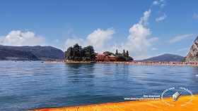 Textures   -   BACKGROUNDS &amp; LANDSCAPES   -   NATURE   -   Lakes  - Italy iseo lake floating piers by christo landscape 18336