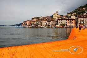 Textures   -   BACKGROUNDS &amp; LANDSCAPES   -   NATURE   -  Lakes - Italy iseo lake floating piers by christo landscape 18337