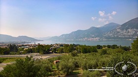 Textures   -   BACKGROUNDS &amp; LANDSCAPES   -   NATURE   -  Lakes - Italy iseo lake landscape 18339