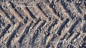 Textures   -   NATURE ELEMENTS   -   SOIL   -  Ground - Ground with tire marks texture seamless 20309