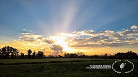 Textures   -   BACKGROUNDS &amp; LANDSCAPES   -  SUNRISES &amp; SUNSETS - Autumn sunrise with countryside background 21029