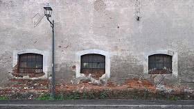 Textures   -   ARCHITECTURE   -   BUILDINGS   -   Windows   -  mixed windows - Old windows glass blocks broken texture 17422