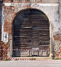 Textures   -   ARCHITECTURE   -   BUILDINGS   -   Doors   -  Main doors - Old damaged wood main door 18528