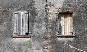 Textures   -   ARCHITECTURE   -   BUILDINGS   -   Windows   -   mixed windows  - Old damaged window texture 18423