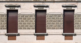 Textures   -   ARCHITECTURE   -   BUILDINGS   -   Windows   -   mixed windows  - Old residential window texture 18424