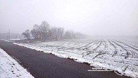 Textures   -   BACKGROUNDS &amp; LANDSCAPES   -   NATURE   -  Countrysides &amp; Hills - First snowfall with countryside background 21158