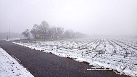 Textures   -   BACKGROUNDS &amp; LANDSCAPES   -   NATURE   -   Countrysides &amp; Hills  - First snowfall with countryside background 21158